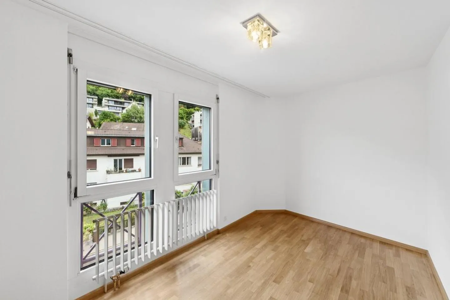 Appartamento familiare di 4,5 stanze in un grande complesso di giardini - Foto 6 di 11