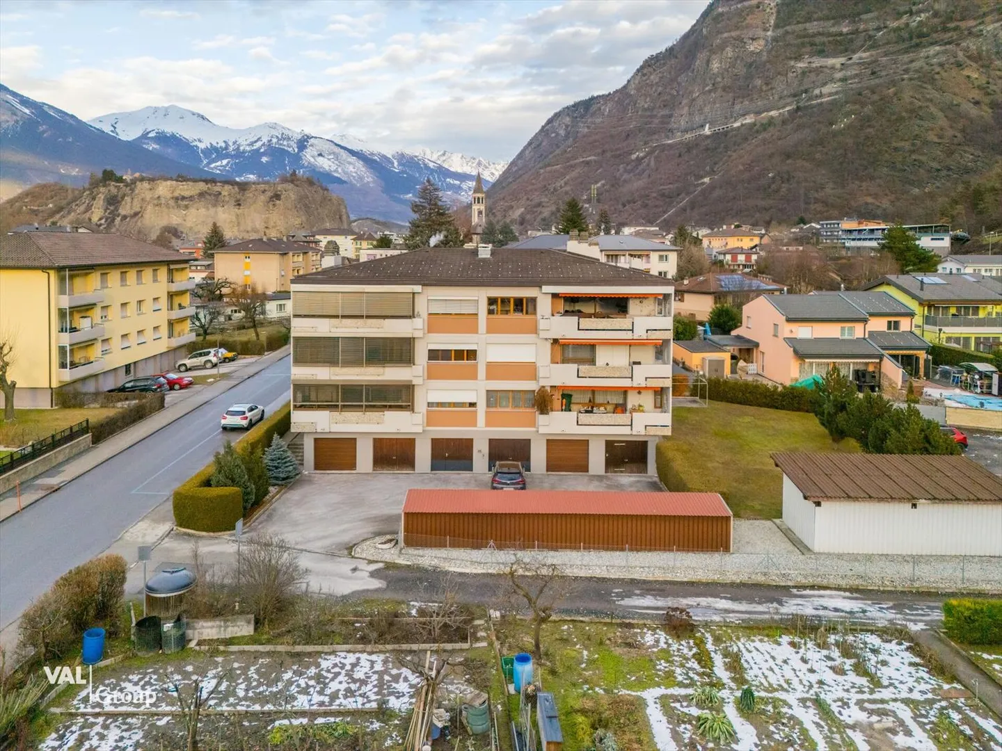 Bel appartement rénové de 4,5 pièces dans un quartier calme - Photo 13 sur 13
