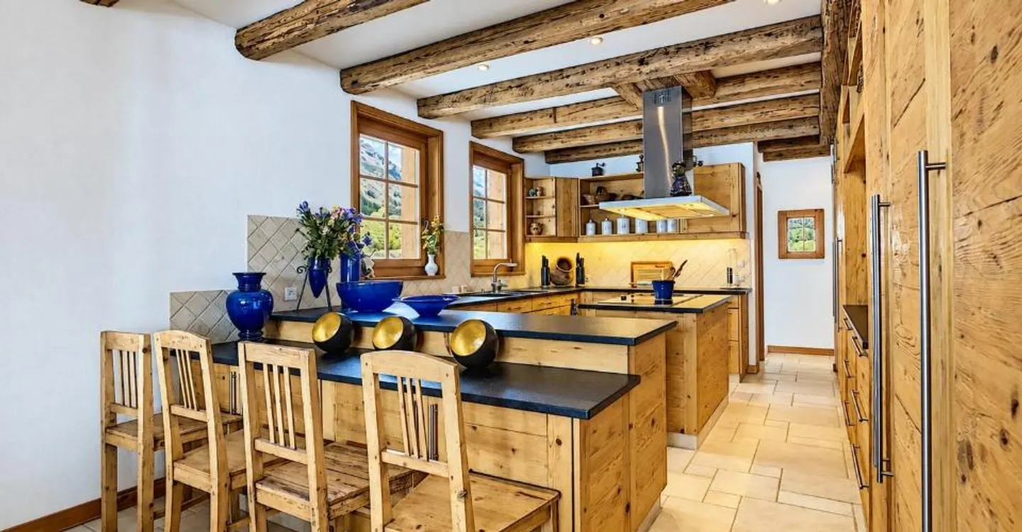 Chalet d'exception aux portes de Villars-sur-Ollon ! - Photo 5 of 13