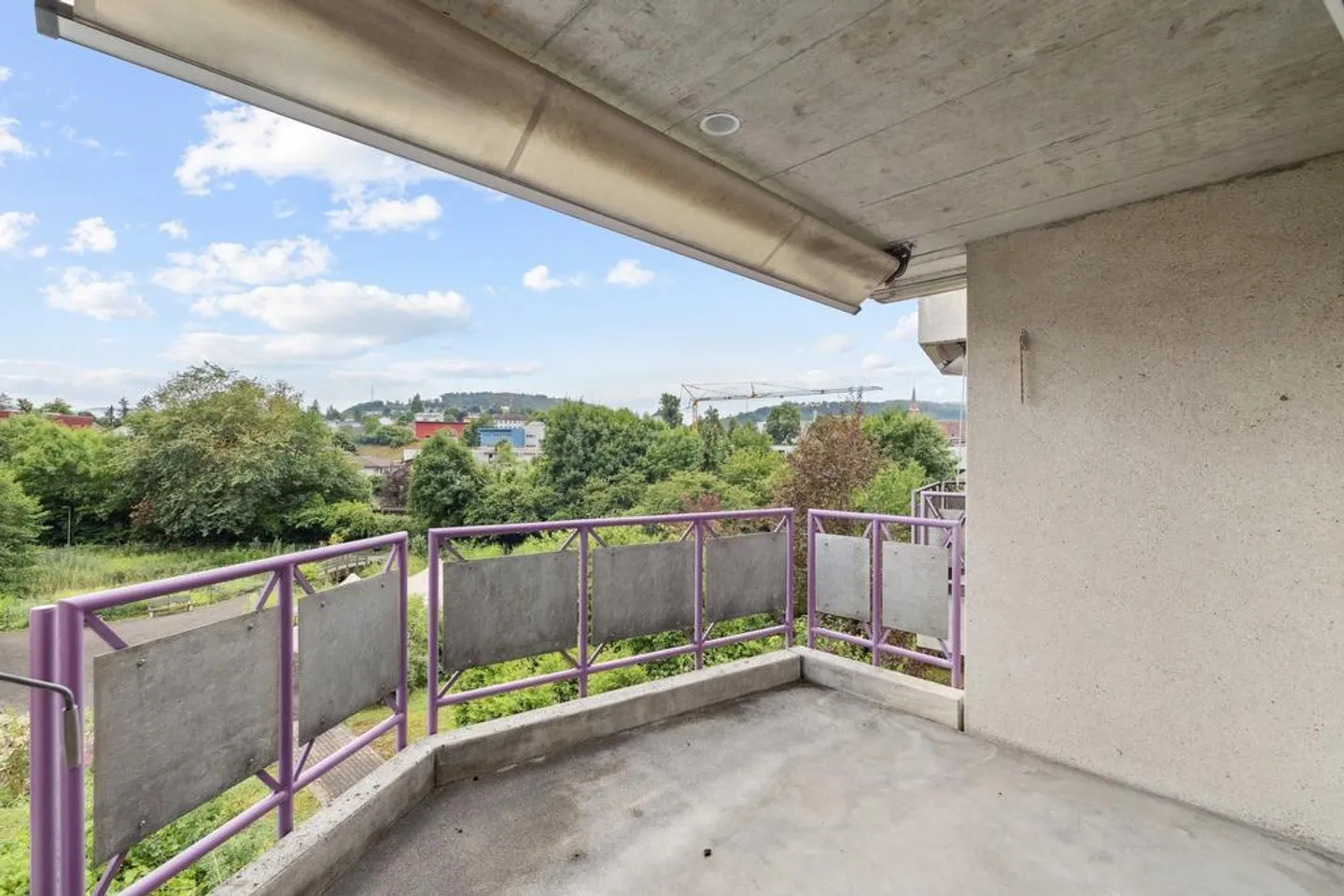 Appartamento familiare di 4,5 stanze in un grande complesso di giardini - Foto 10 di 11