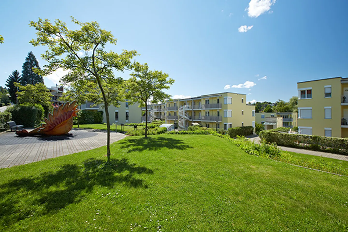 Geräumige Wohnung in zentraler Lage - Foto 2 von 9