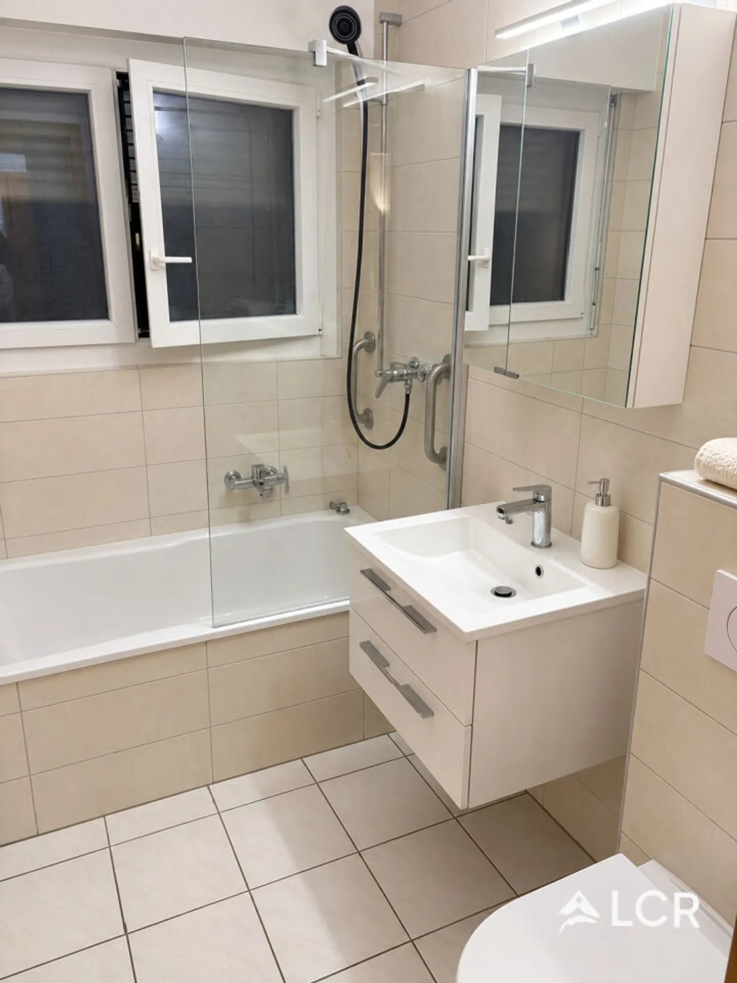 Appartement à louer - Photo 7 sur 12