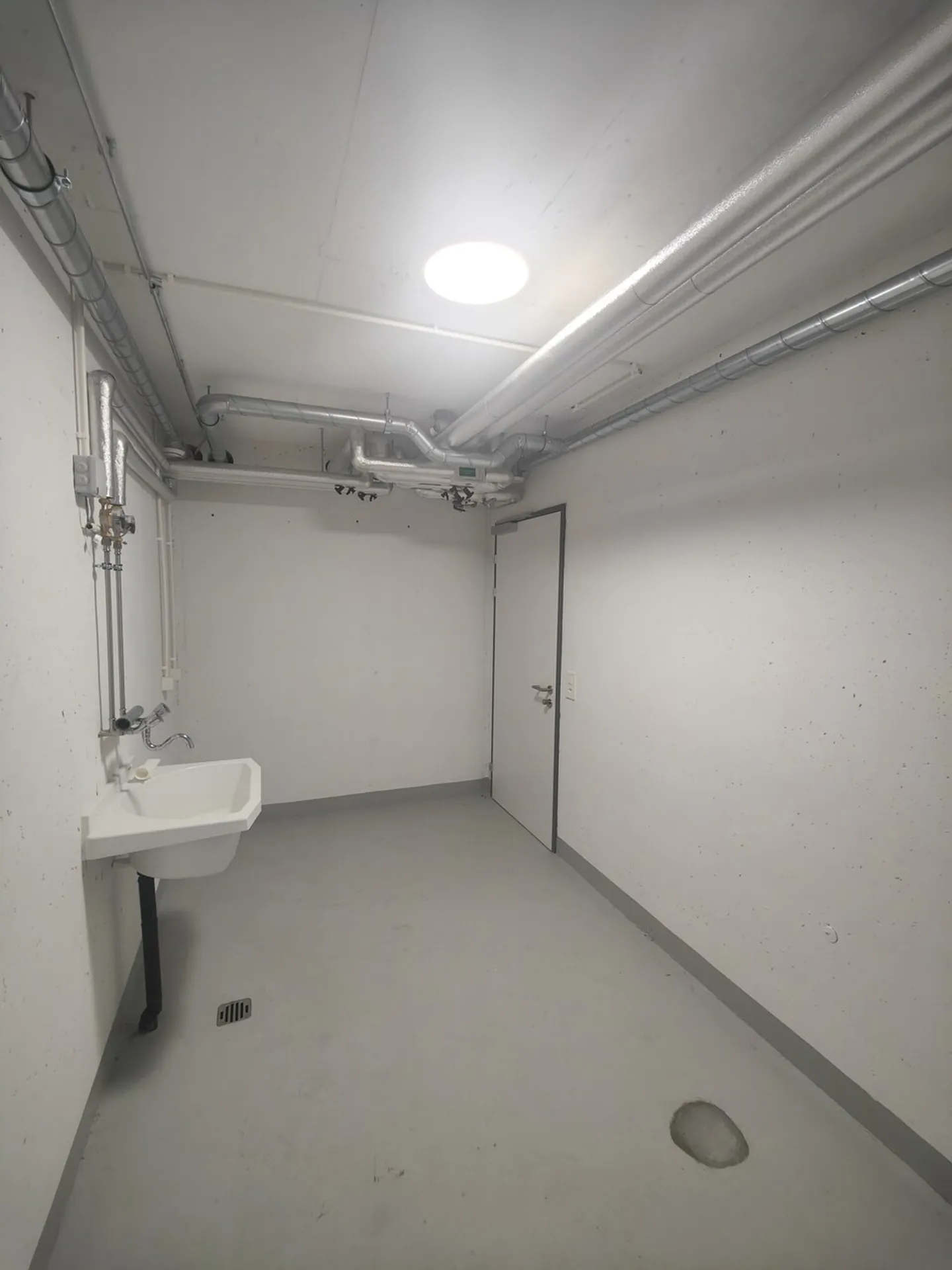 Espace de stockage sécurisé à Zurich - Photo 1 sur 9