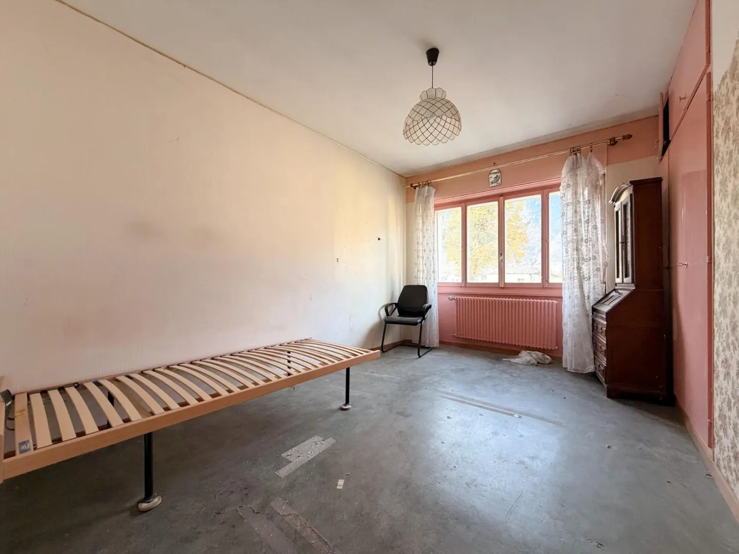Casa con possibilità di trasformare in più appartamenti a Charrat - Foto 10 di 13