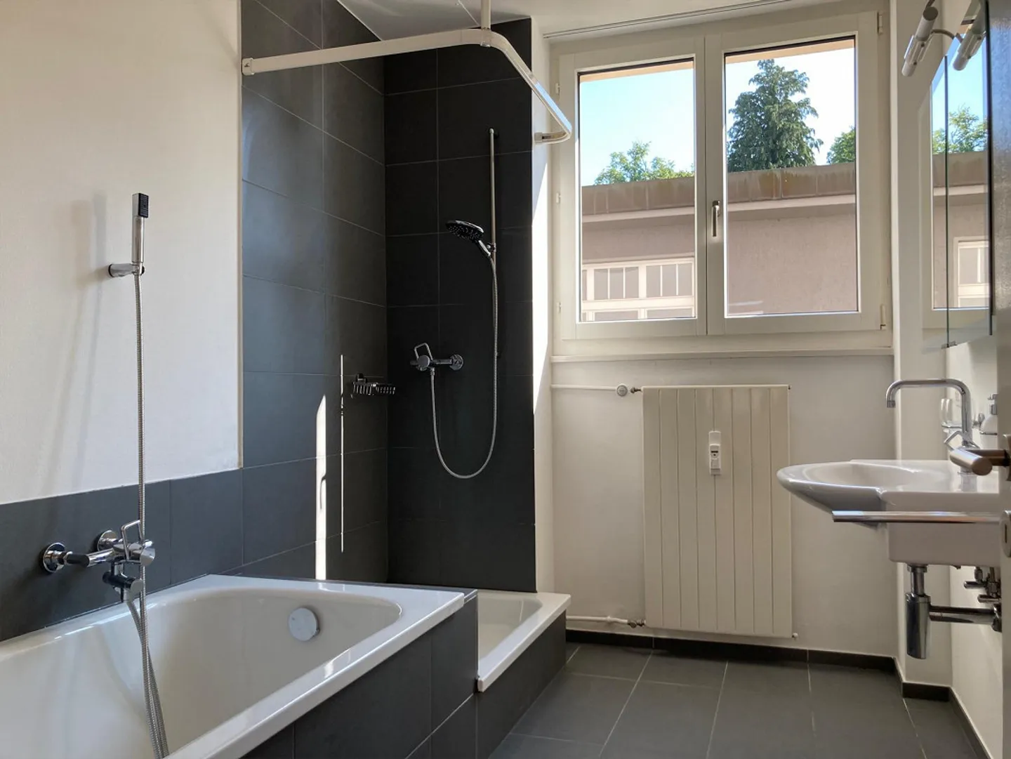 Appartamento centrale con fascino - Foto 6 di 9