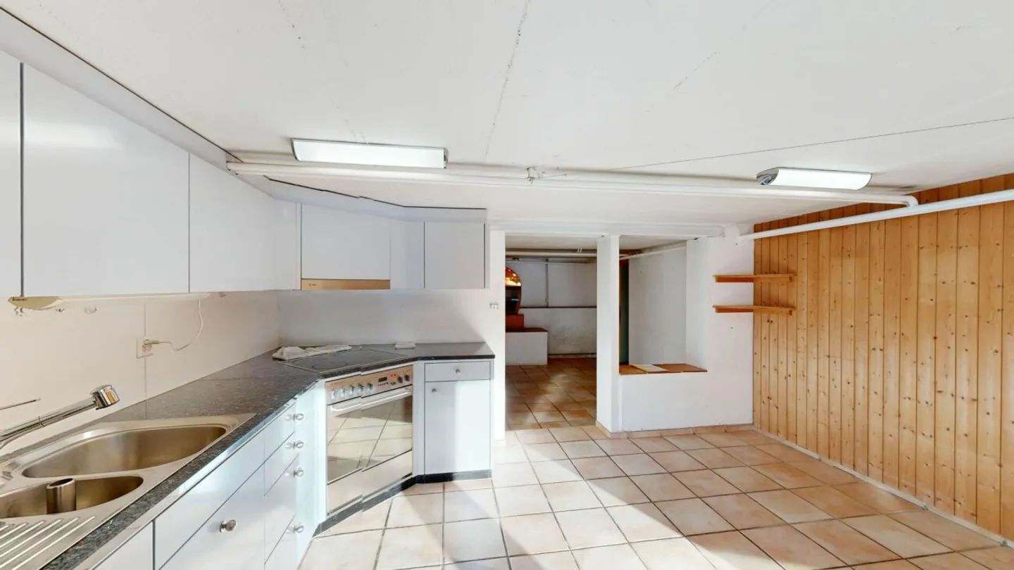 Nature-oriented: Two-family house in Davos Laret - Photo 5 of 28