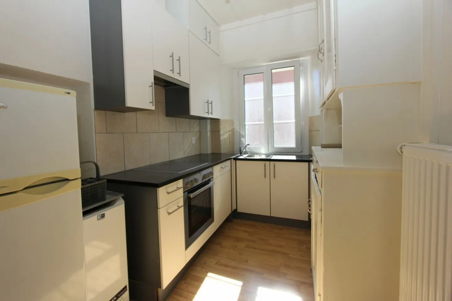 Chaleureux duplex de 3.5 pièces rénové - Photo 8 sur 12