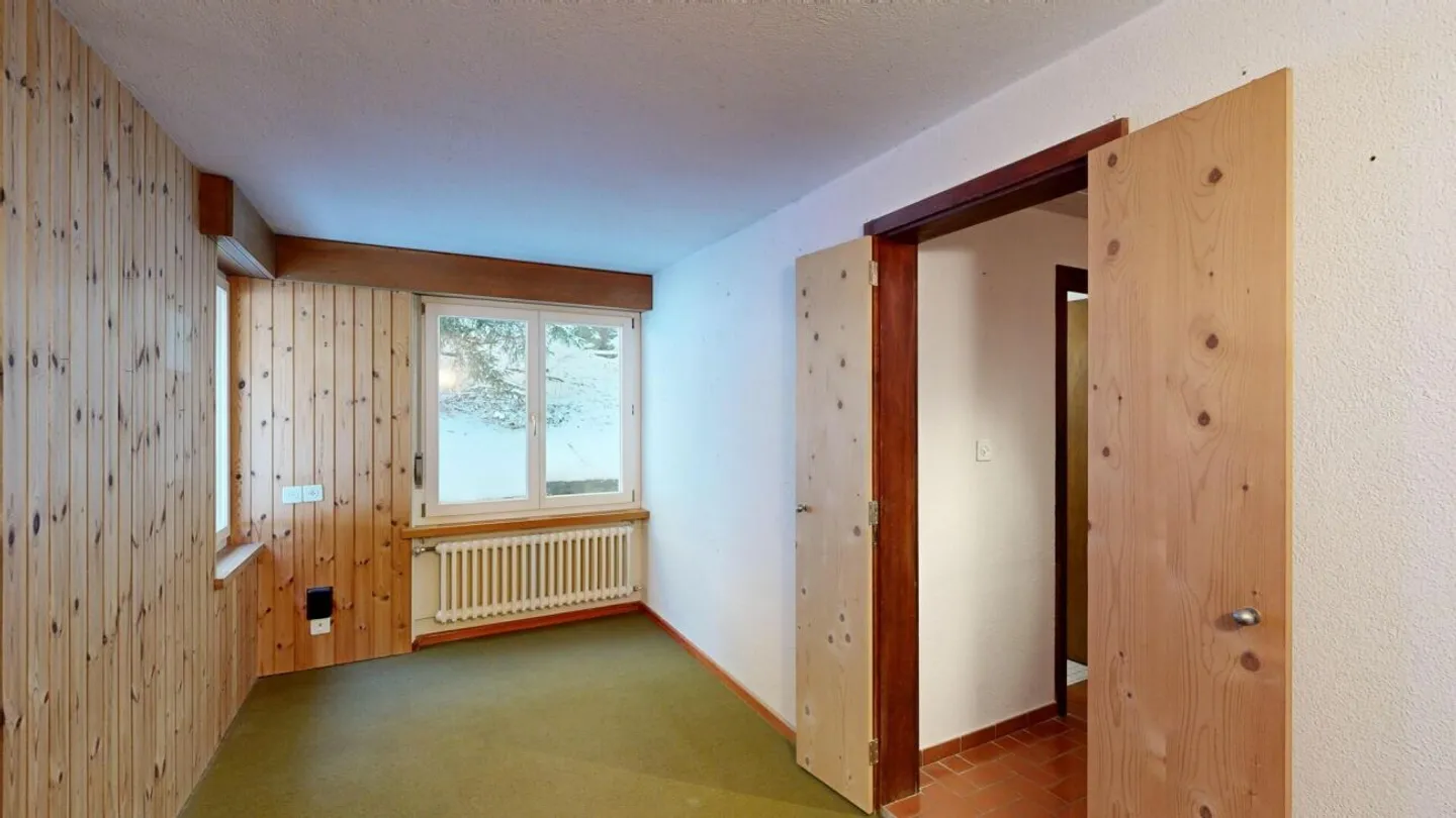 Nature-oriented: Two-family house in Davos Laret - Photo 12 of 28