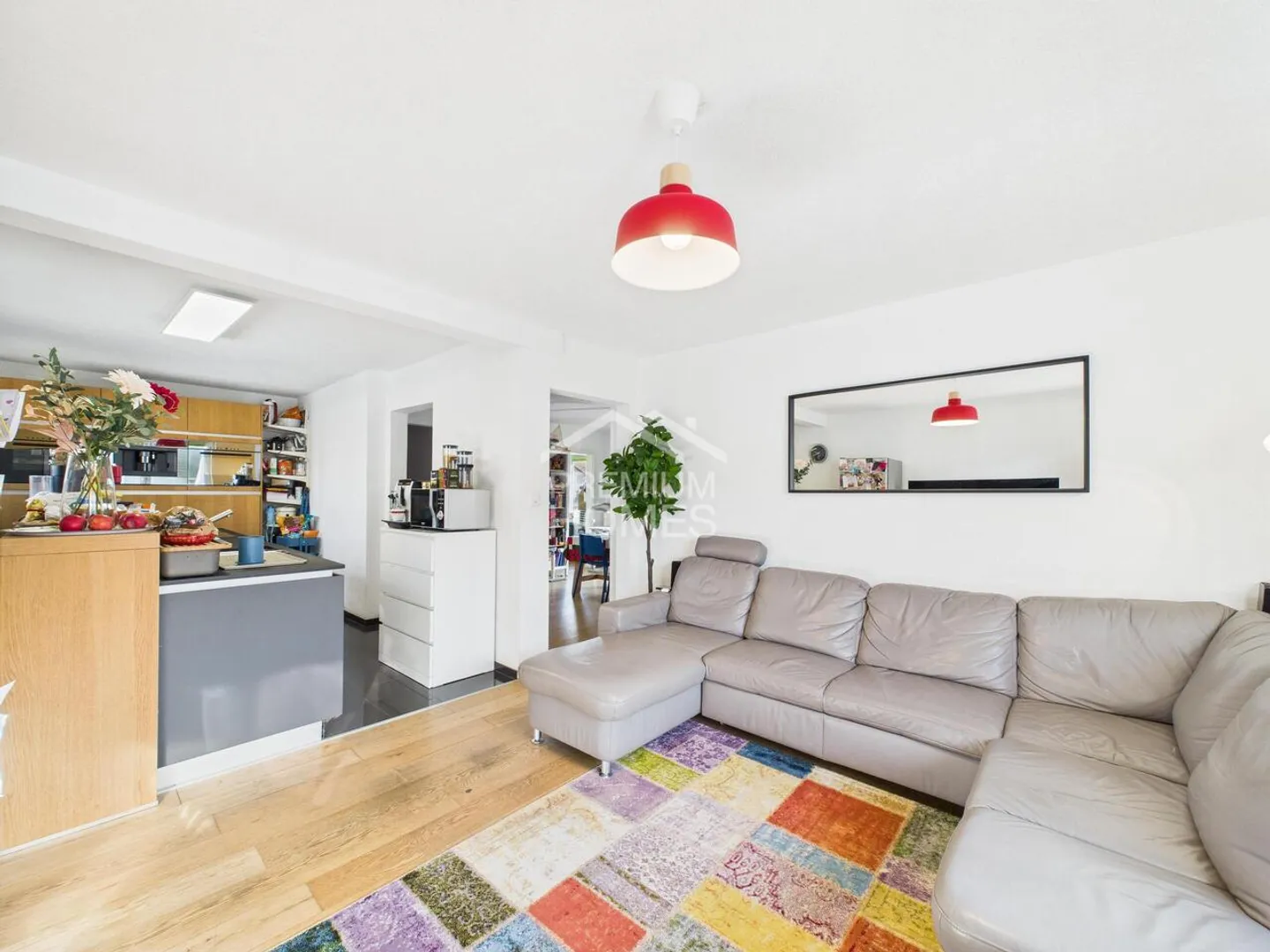 Spacious house in the heart of Delémont! - Photo 2 of 9