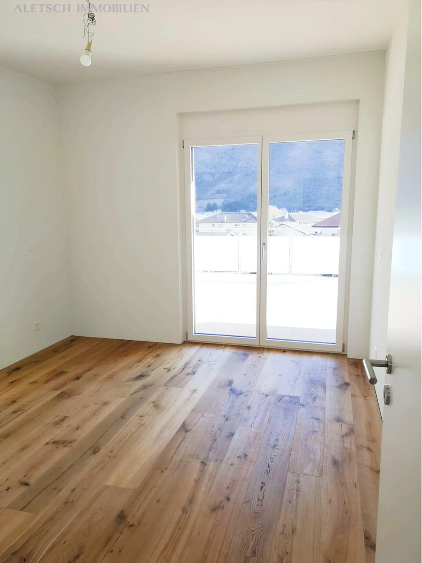 In affitto, appartamento attico 5.5 con grande terrazza a Lalden / VS - Foto 4 di 6