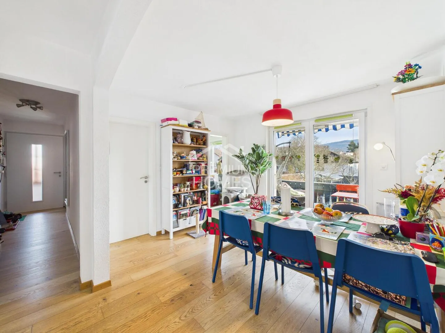 Spacious house in the heart of Delémont! - Photo 3 of 9