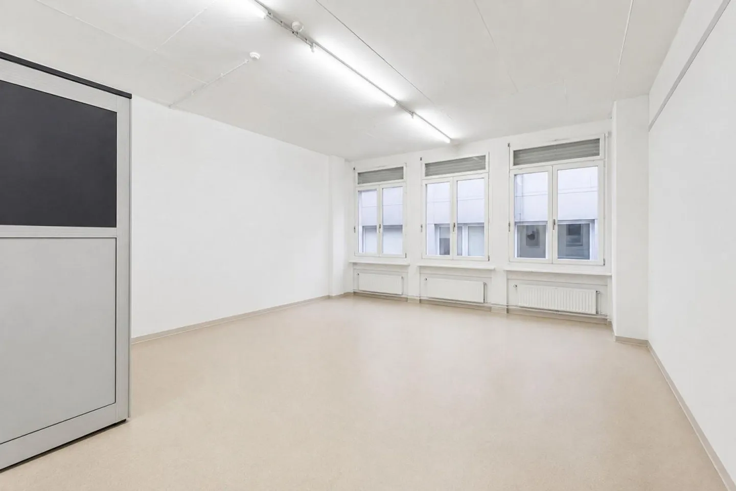 RAUM FÜR IHRE IDEEN - vielseitig nutzbare Gewerbefläche in Zürich A... - Photo 2 of 6