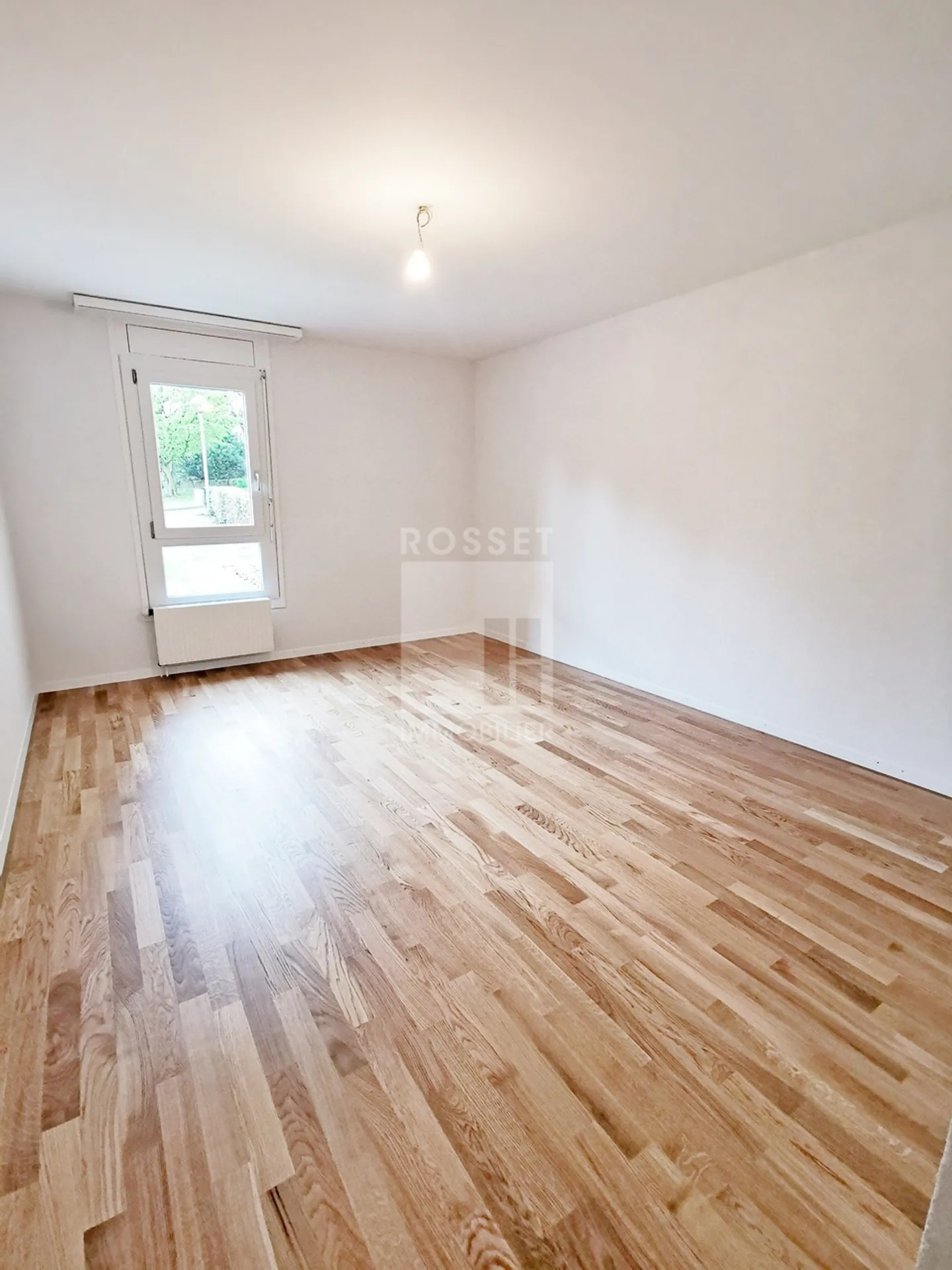 Appartement 2.5 pièces rez - Photo 4 sur 7