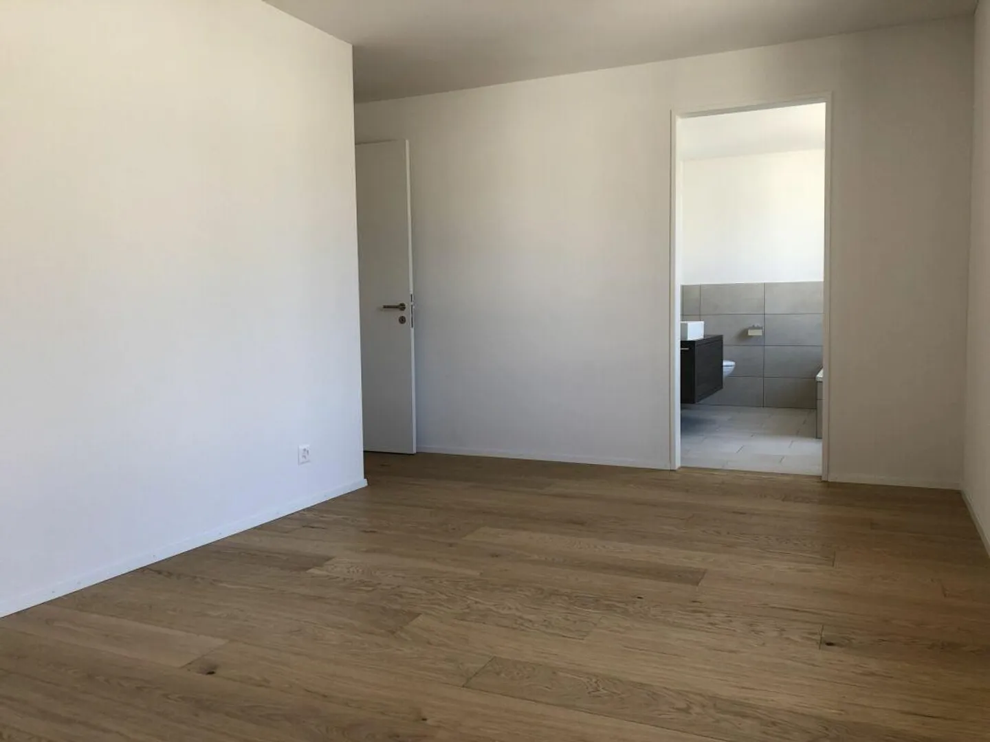 Appartement 3.5 pièces ensoleillé et moderne à Freiamt - Photo 6 sur 12