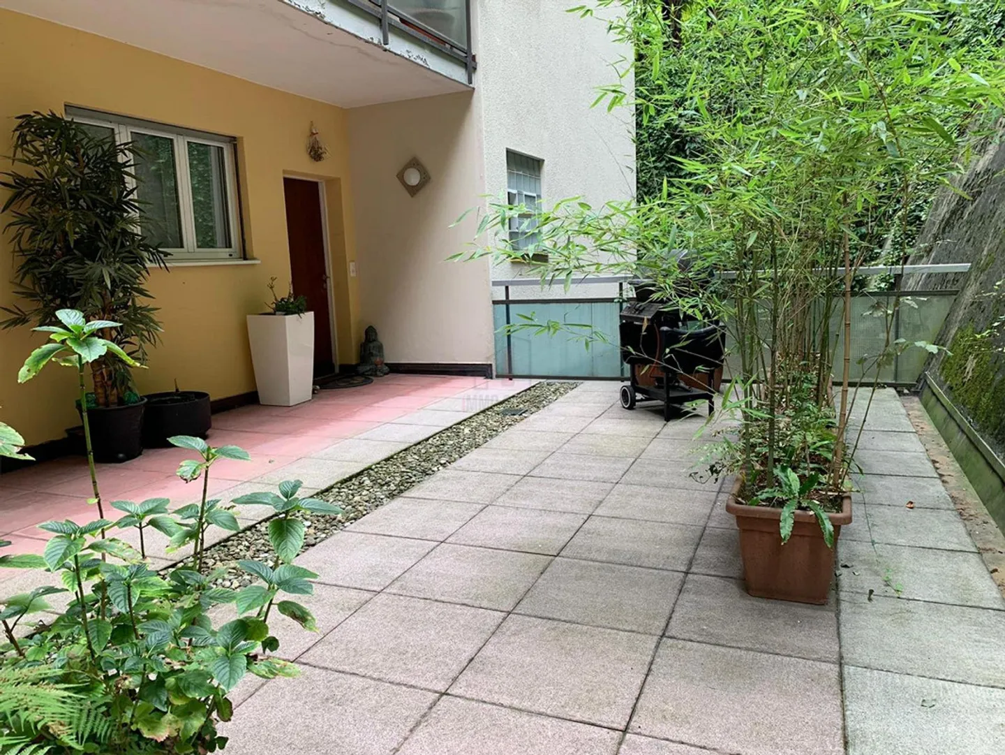 EIN ATEMBERAUBENDER BLICK VON IHRER NEUEN WOHNUNG - Foto 9 von 10