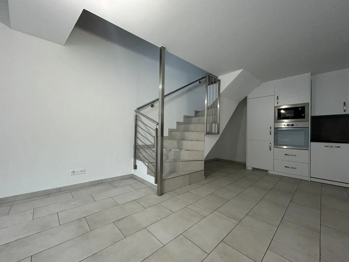 Wohnung mieten - Foto 3 von 12