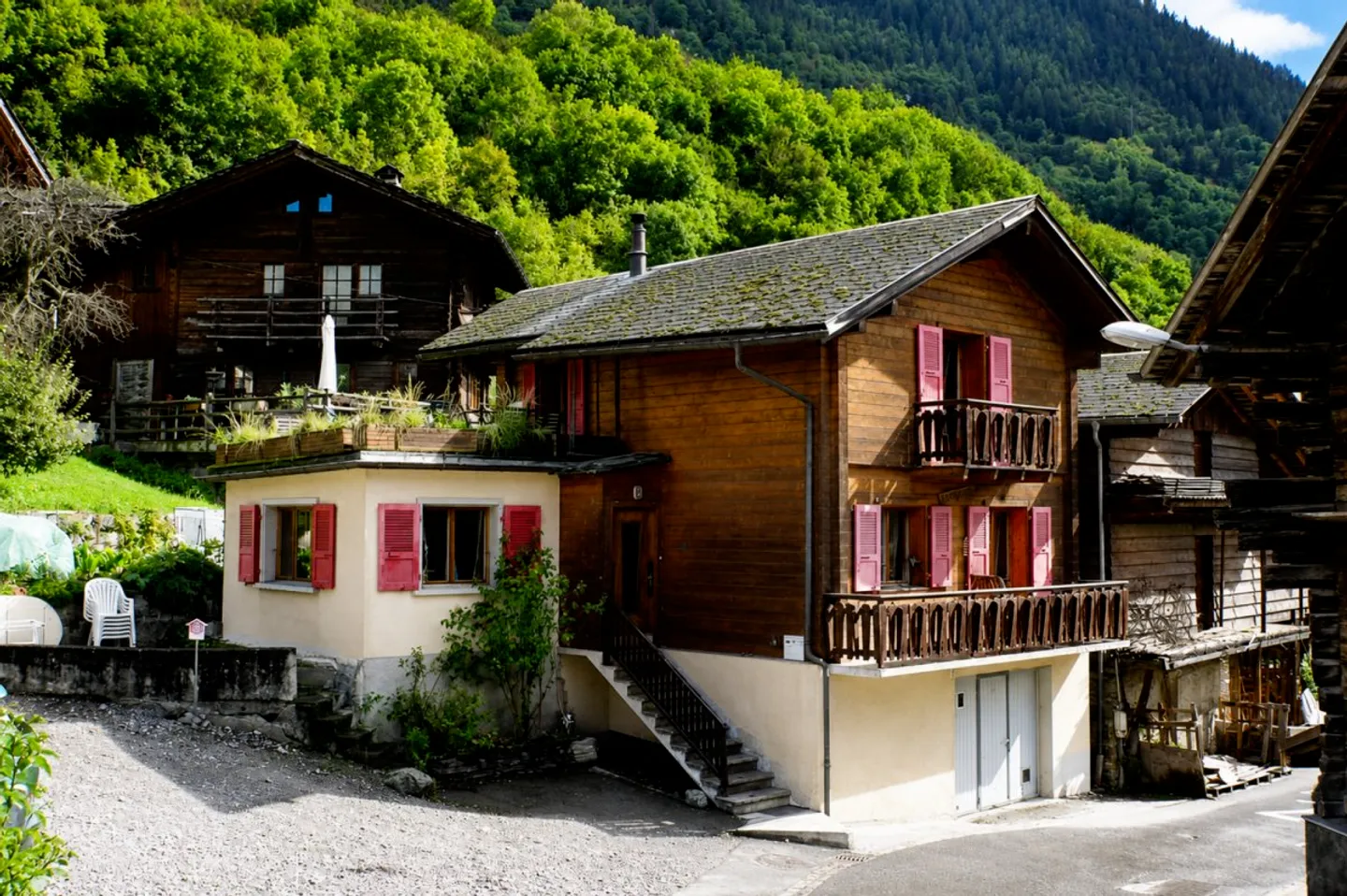 Chalet Le Coucou in Val de Bagnes - Photo 1 of 14