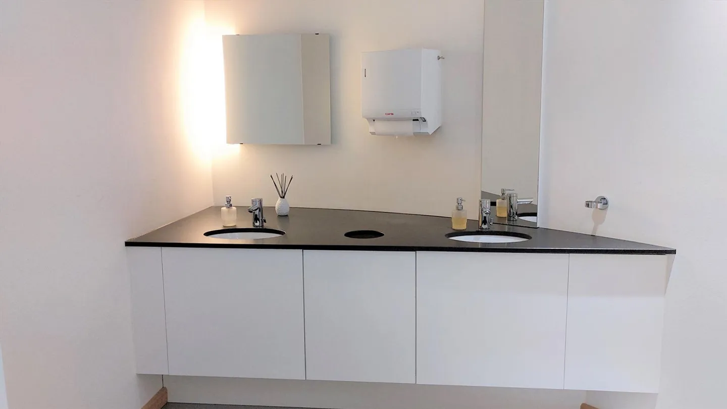 Premium Bürofläche - Foto 13 von 16
