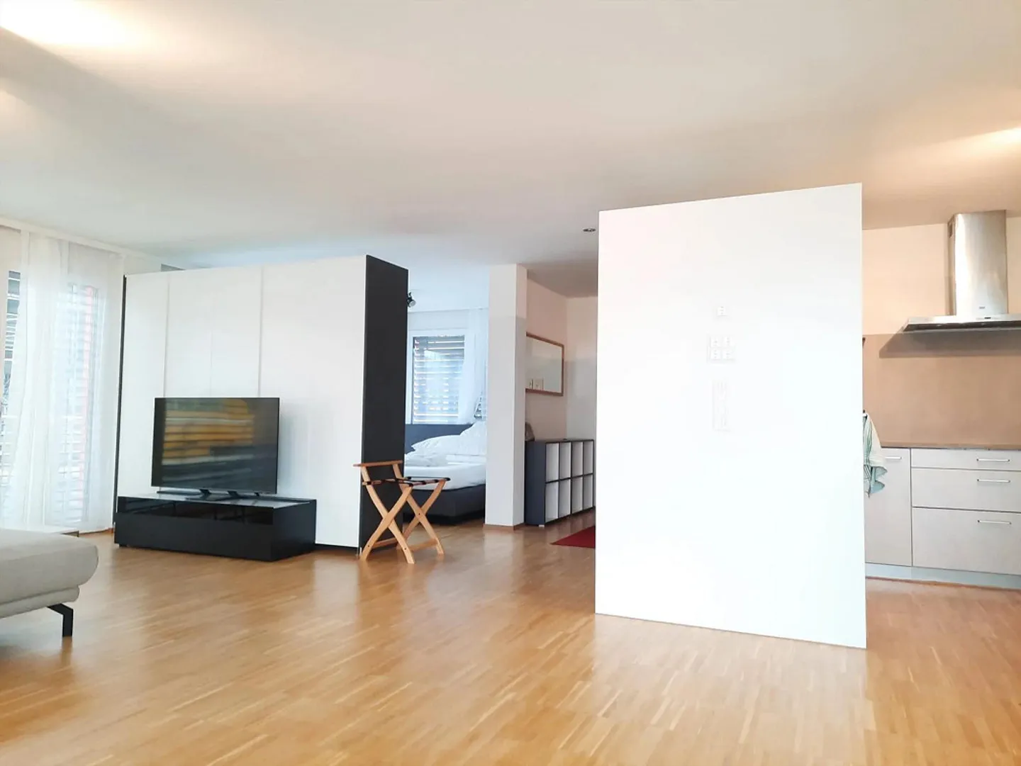 Modernes Atelier in Schindellegi - Foto 1 von 5