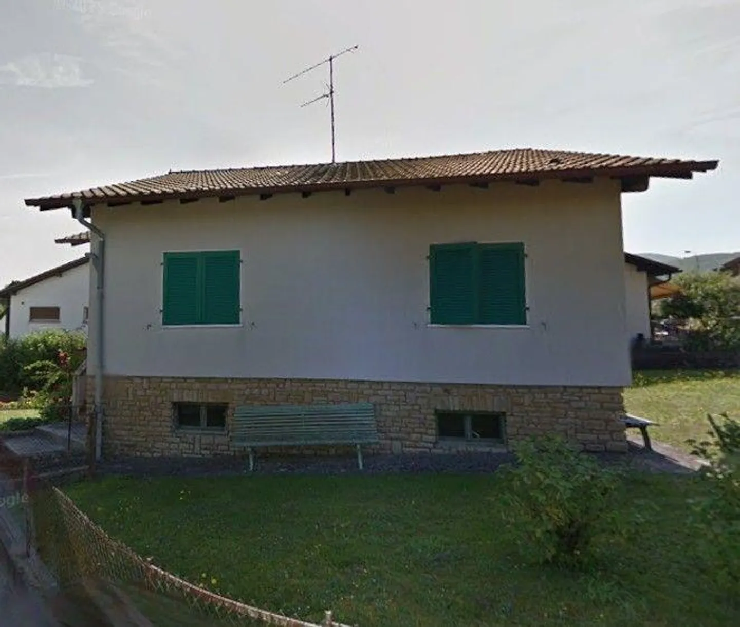 Detached House - Photo 1 of 13