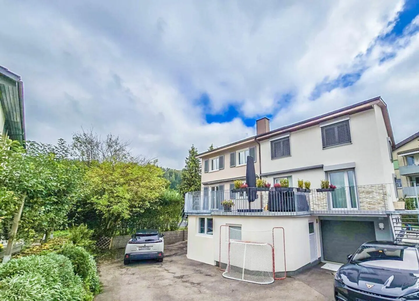 Einfamilienhaus an ruhiger und schöner Lage angrenzend an Landwirtschaftszone - Foto 4 von 14