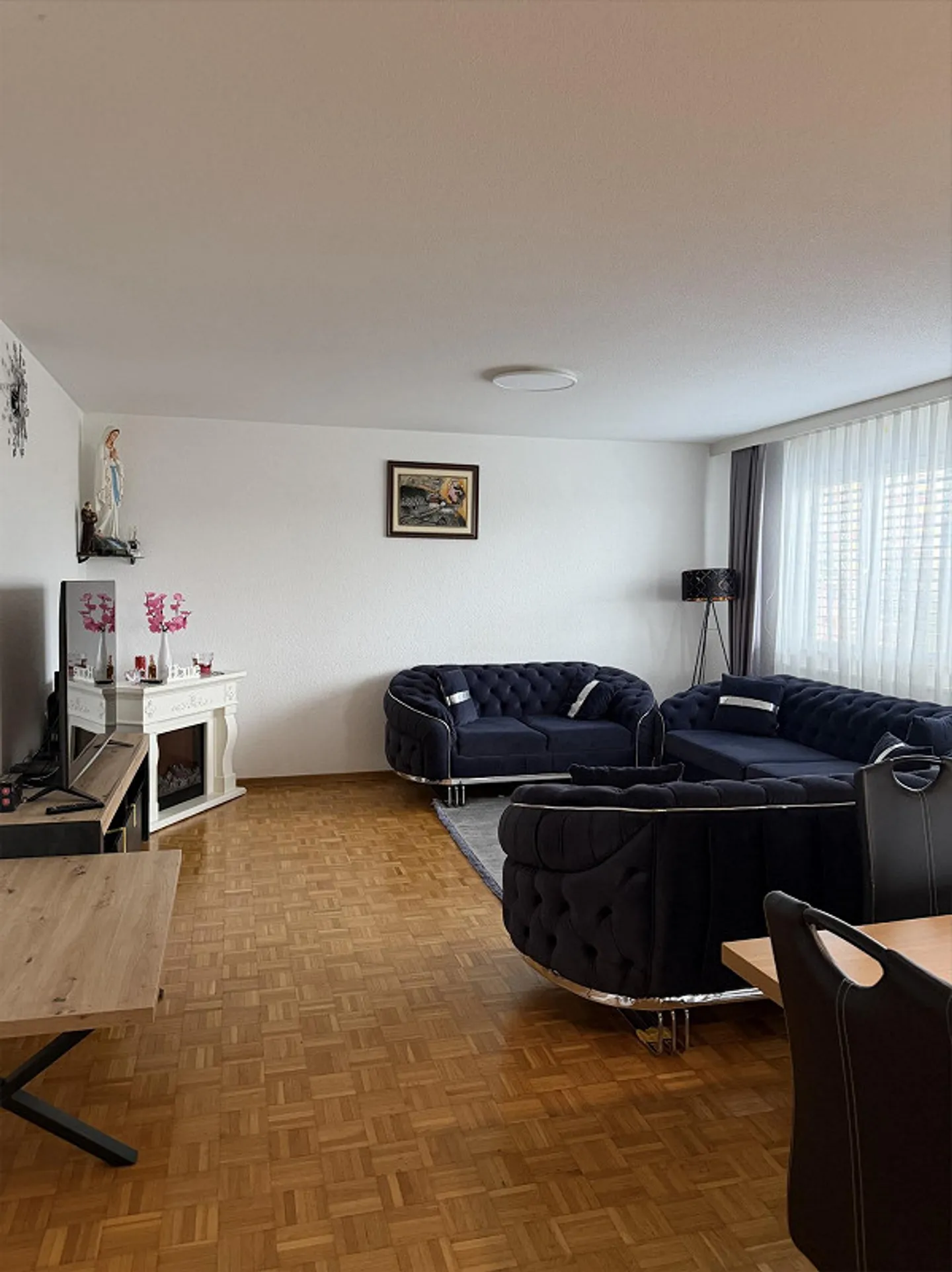 Ampio e luminoso appartamento di 5,5 stanze - Foto 2 di 6