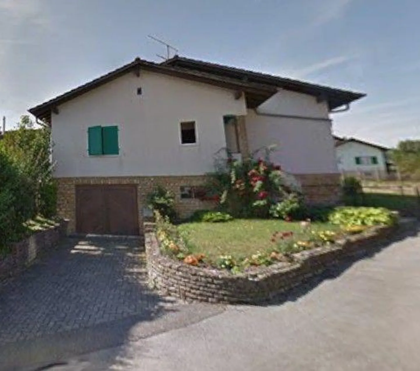 Detached House - Photo 5 of 13