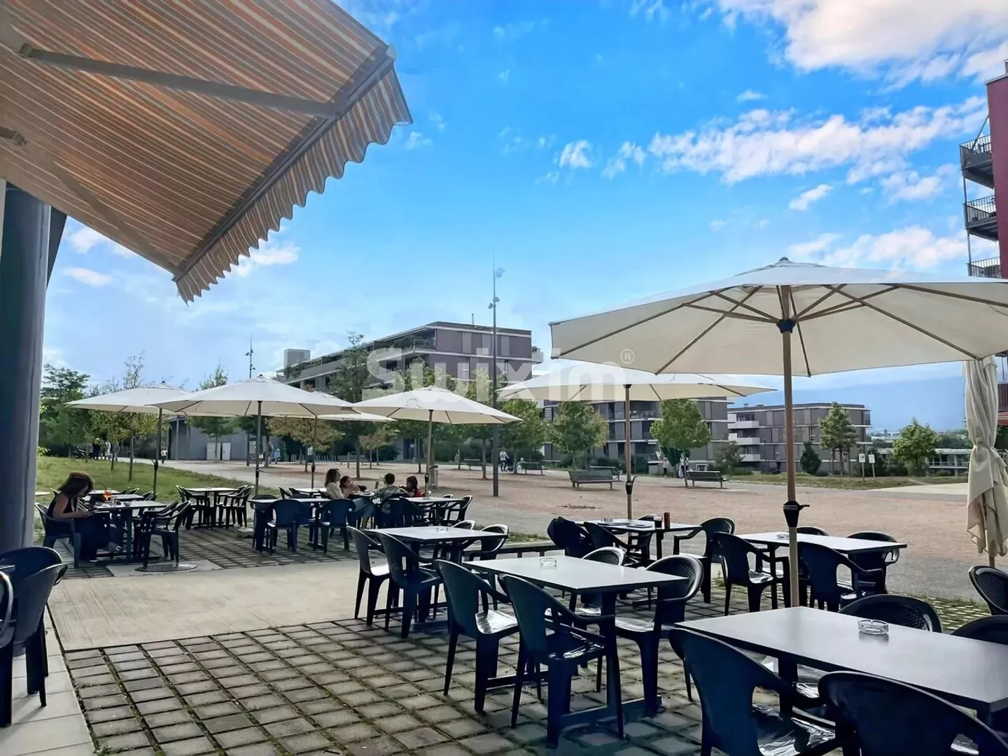 Modernes Café in Meyrin - Foto 4 von 5