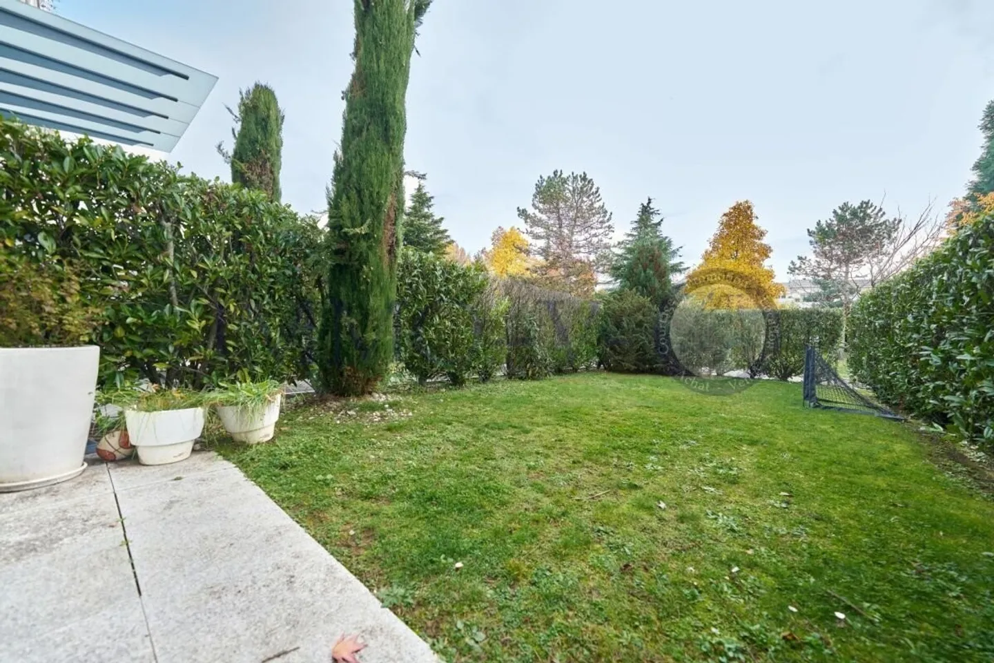 SPACIOUS HIGH-QUALITY DUPLEX WITH GARDENS AND BALCONY - Photo 13 of 13