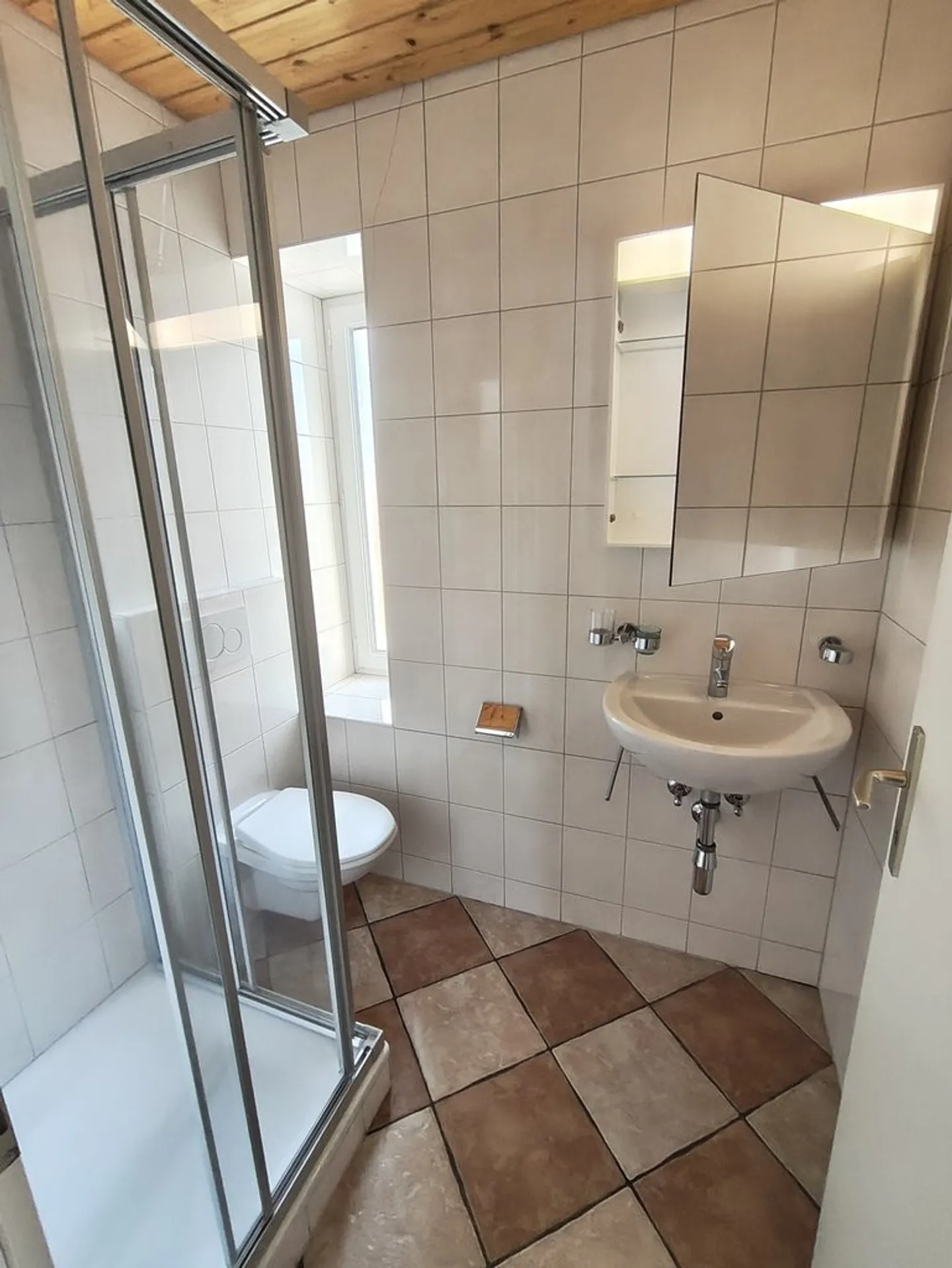 Wohnung mieten - Foto 4 von 5