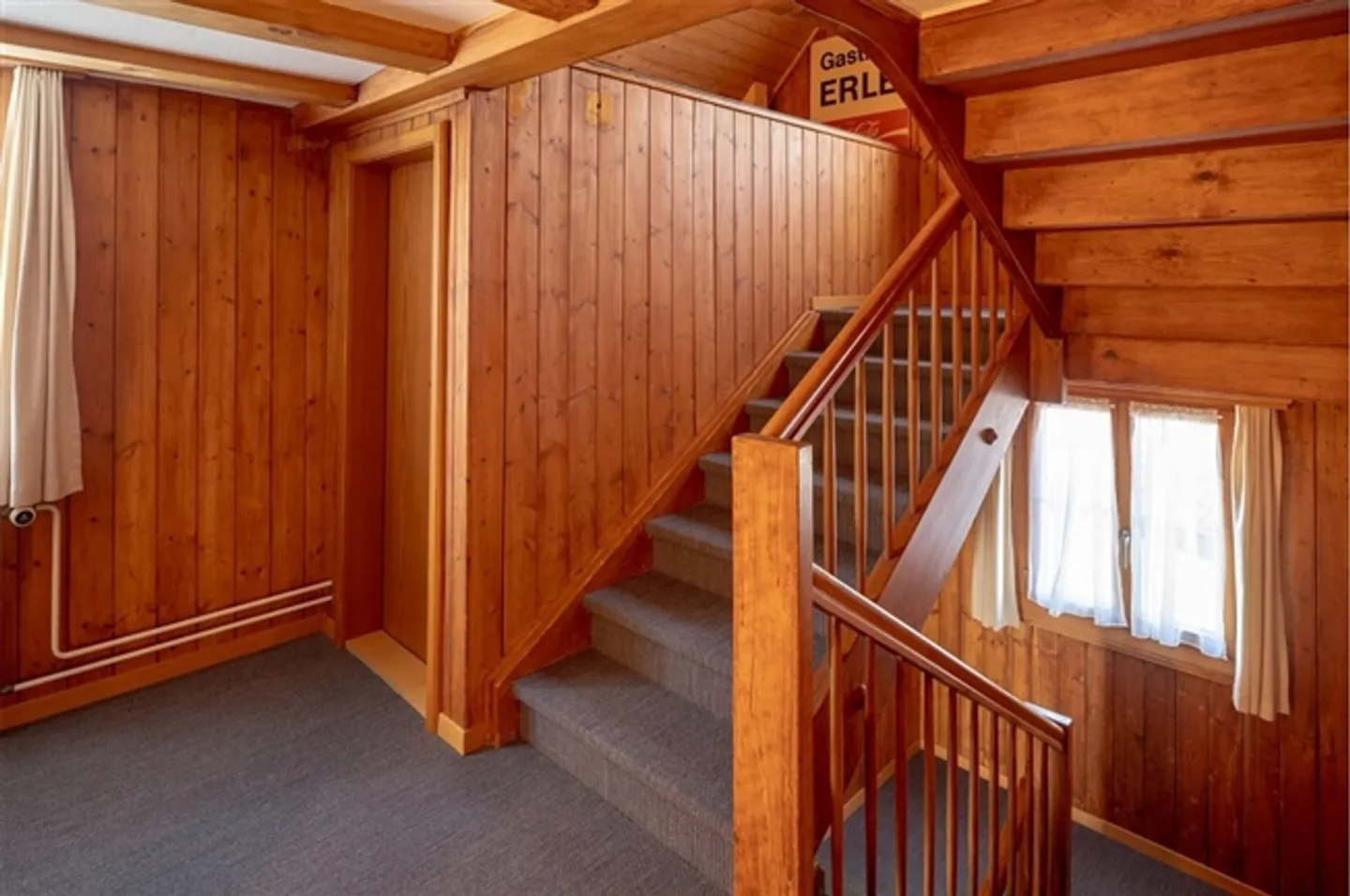 15-Zimmer-Einzelhaus - Foto 7 von 12