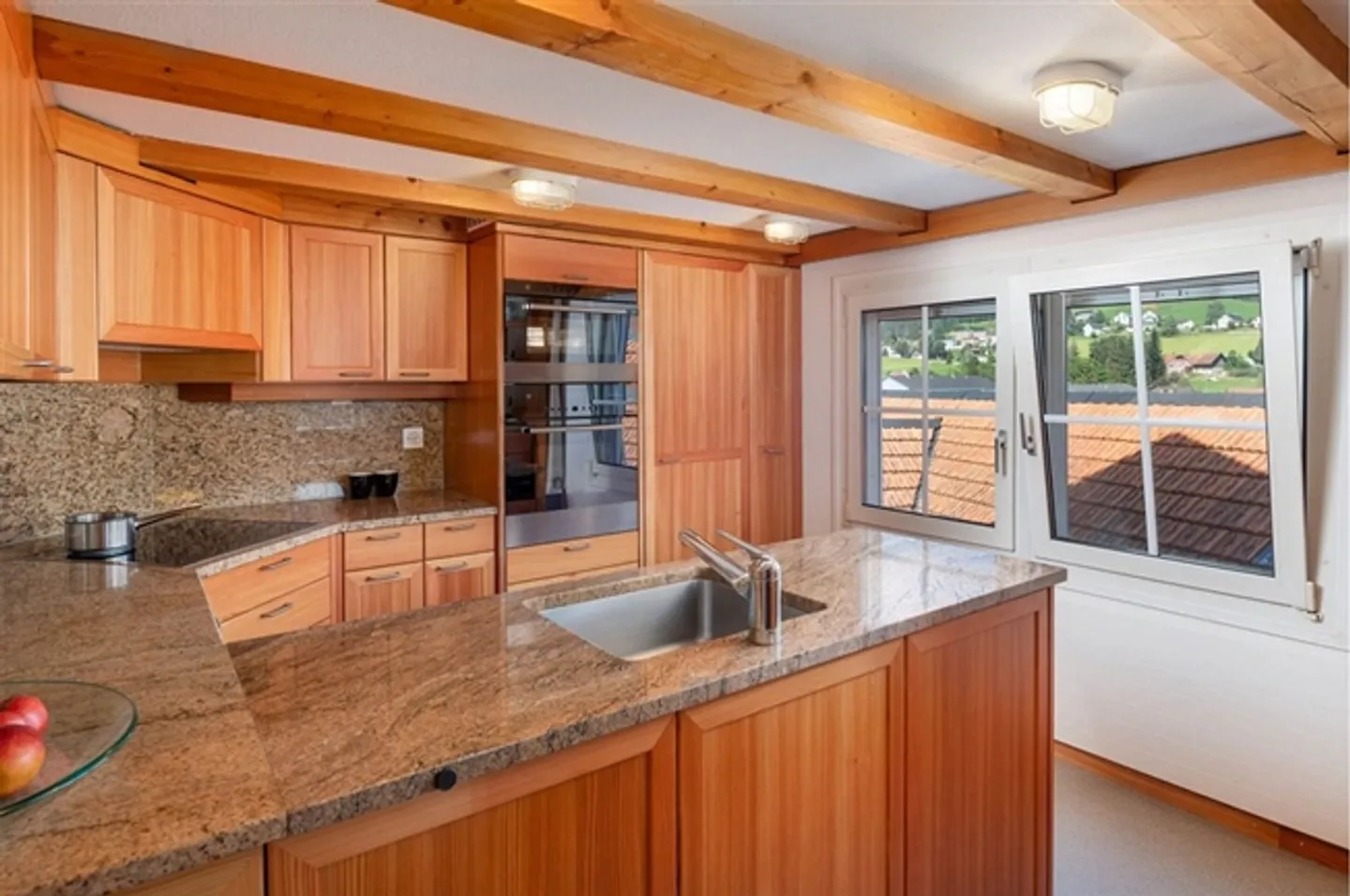 15-Zimmer-Einzelhaus - Foto 4 von 12