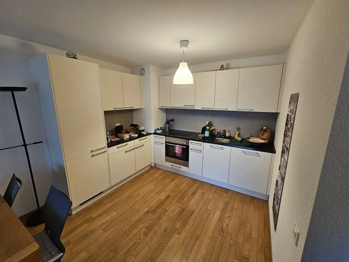 Appartamento molto luminoso di 2,5 stanze - Foto 3 di 5