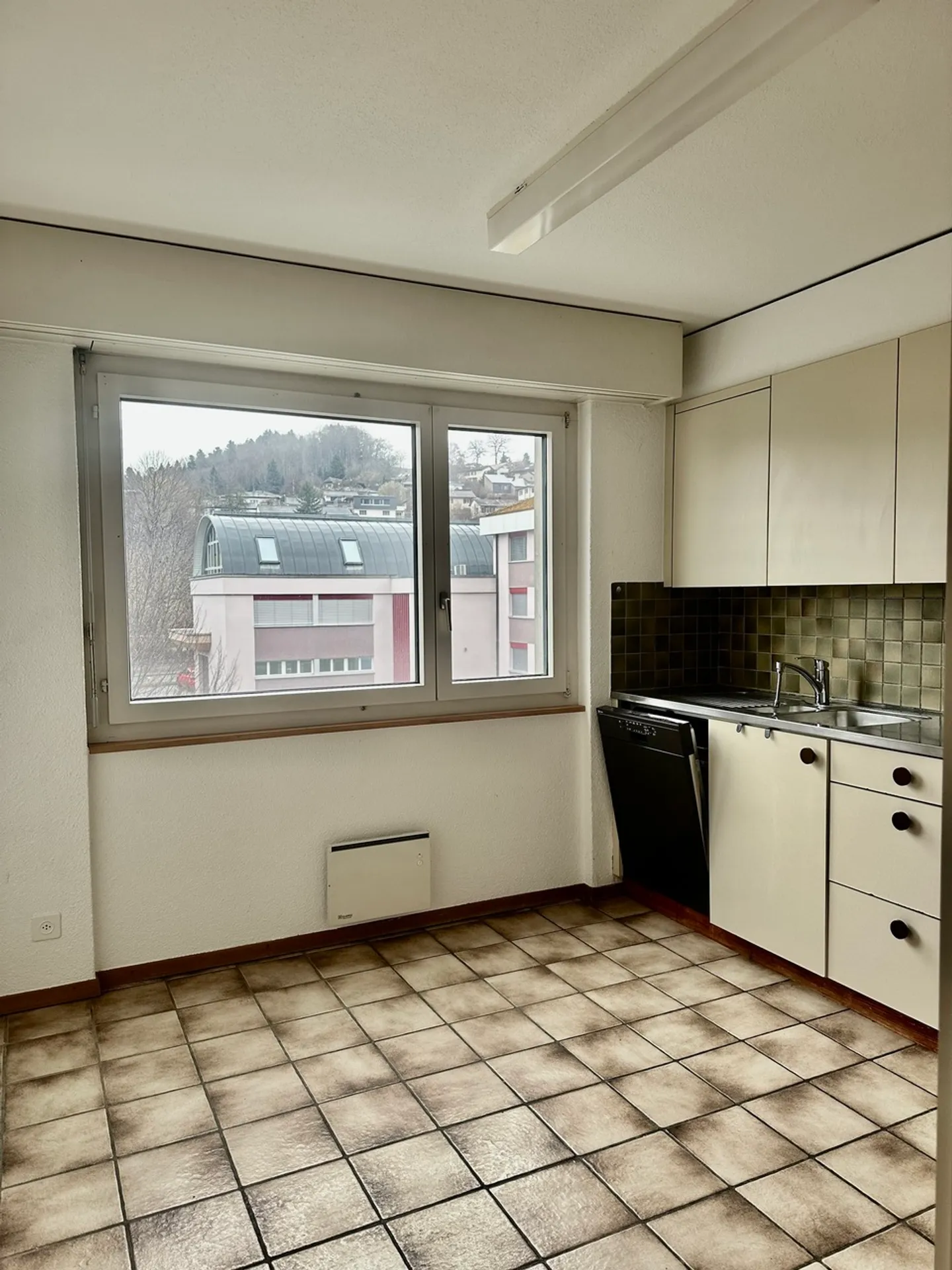 A Tafers a 500 m dall'HFR 2 appartamenti di 4,5 + parcheggio sotterraneo - Foto 2 di 8