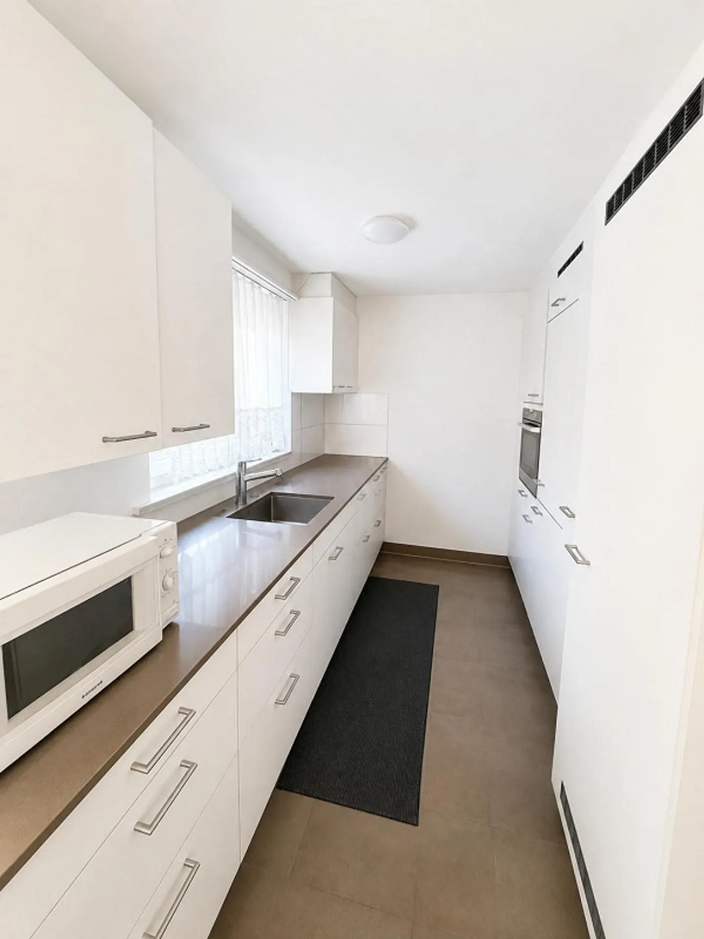 Helle 4.5 Zimmerwohnung - Foto 2 von 10