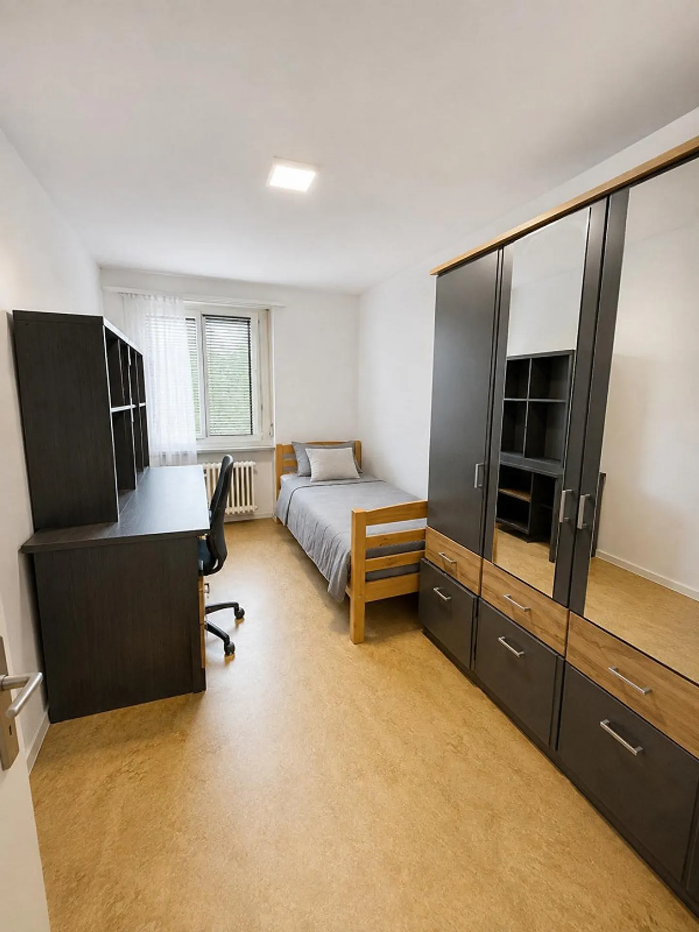 Helle 4.5 Zimmerwohnung - Foto 9 von 10