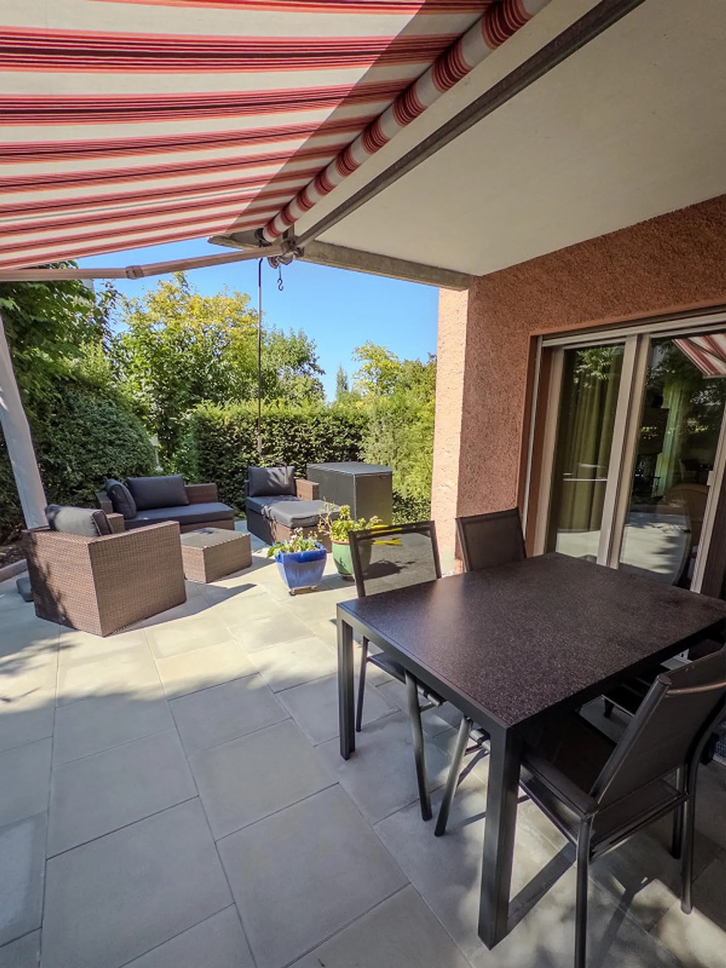 Stilvolle Wohnung mit Gartenblick - Foto 1 von 11