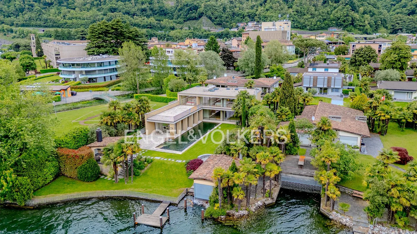 L'eleganza della vita al lago - Foto 3 di 14