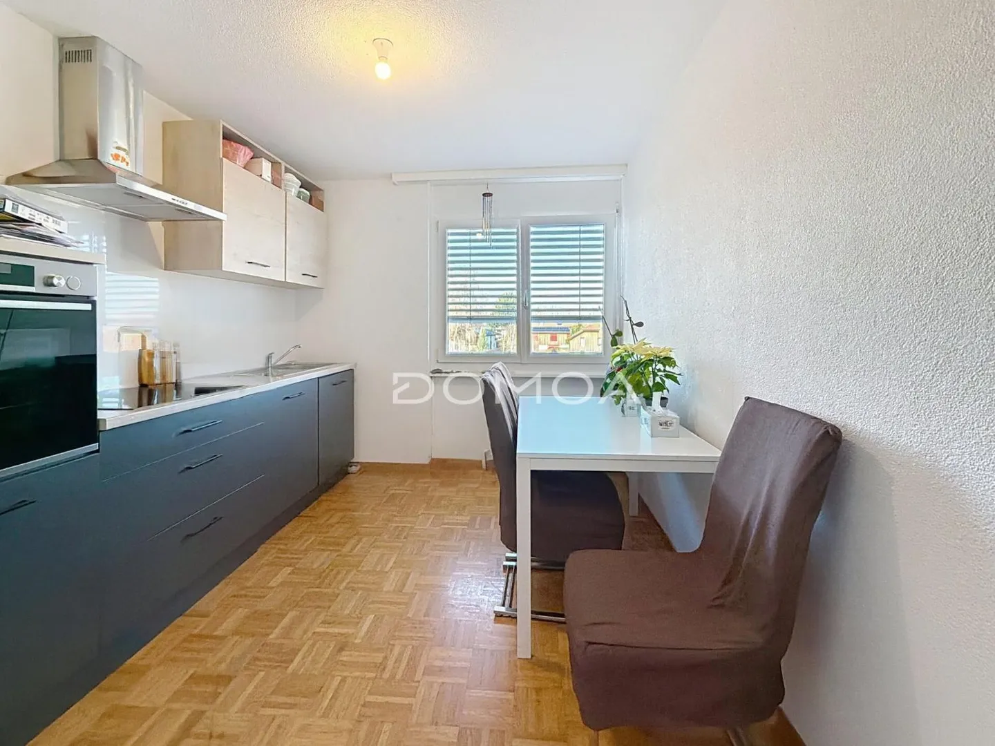 Helle 2,5-Zimmer-Wohnung - Foto 2 von 6