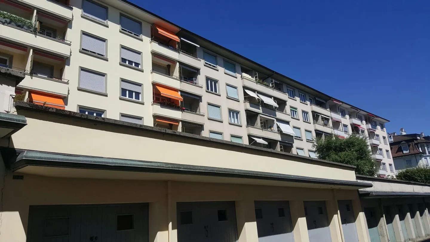 Central Garage Box in Lausanne - Photo 1 of 1