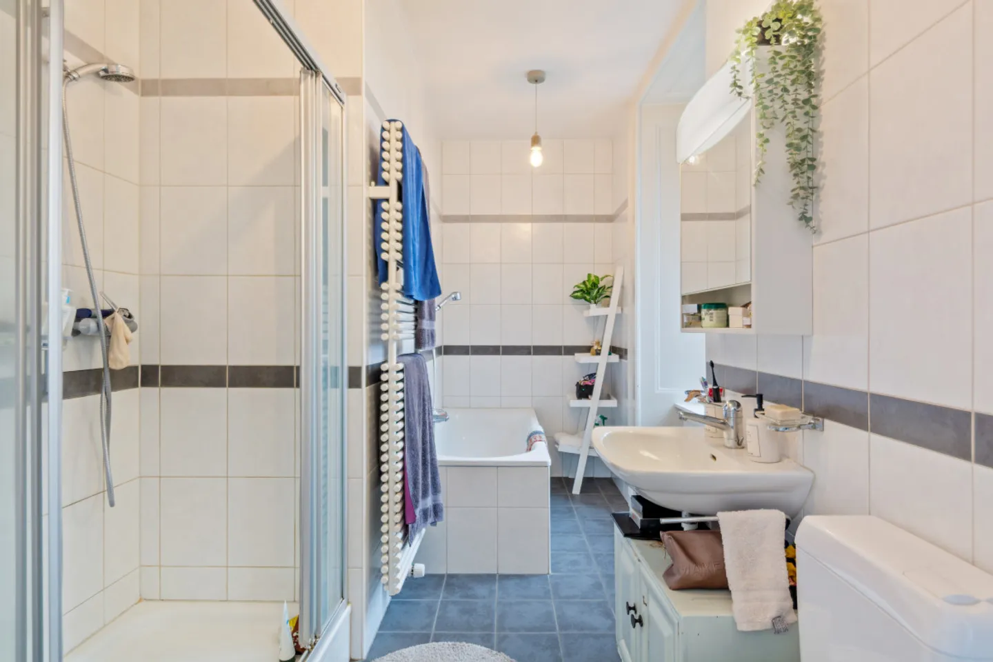 Splendida Casa Padronale del 1848 - Un Tesoro nel Cuore dei Brenets - Foto 18 di 20