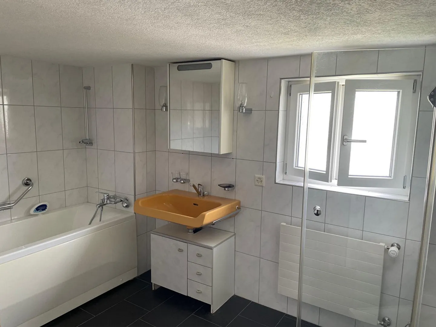 Superbe appartement de 3 pièces à Sevelen! - Photo 7 sur 8
