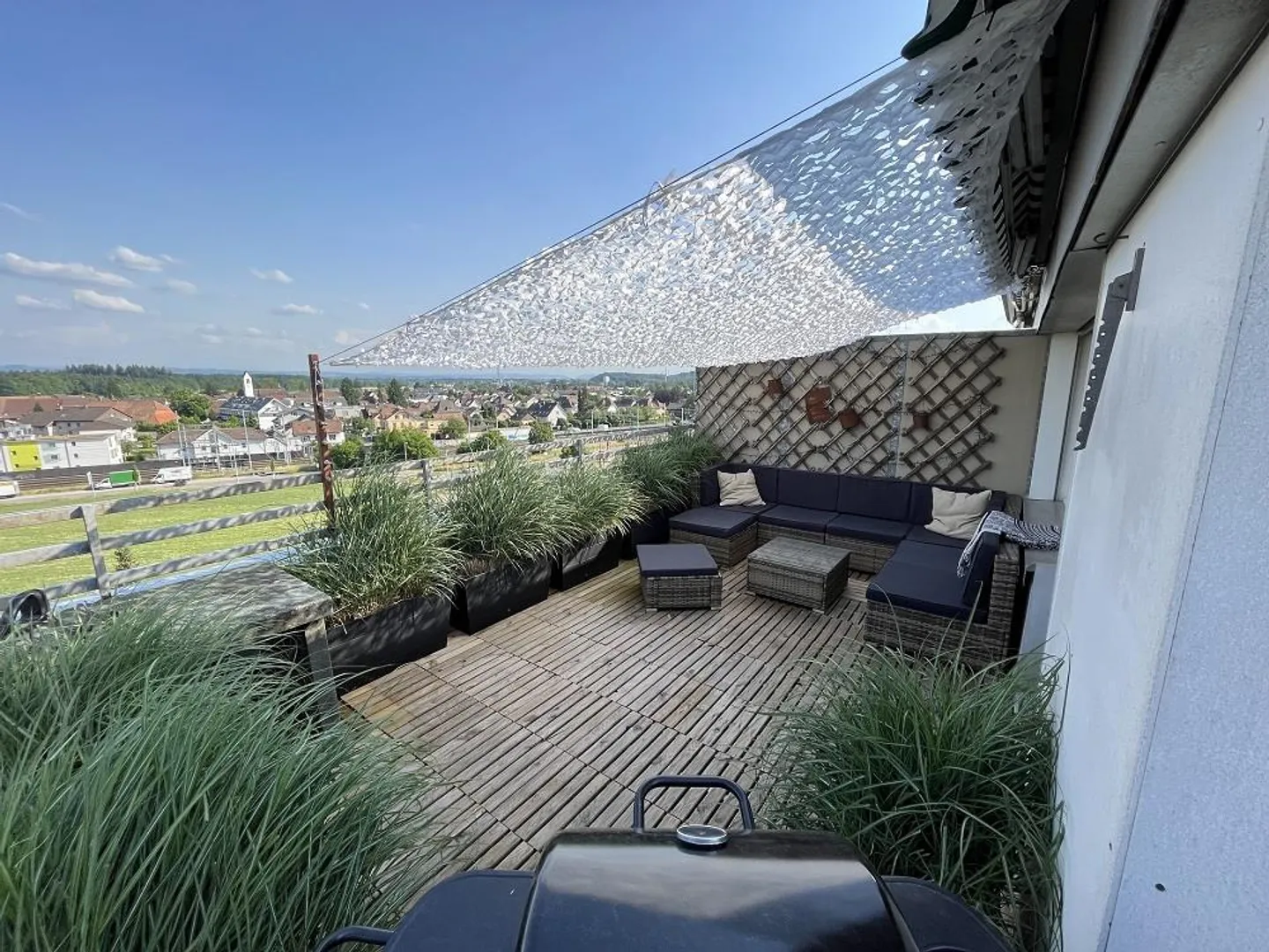 Geräumige Attikawohnung mit Terrasse - Foto 1 von 6
