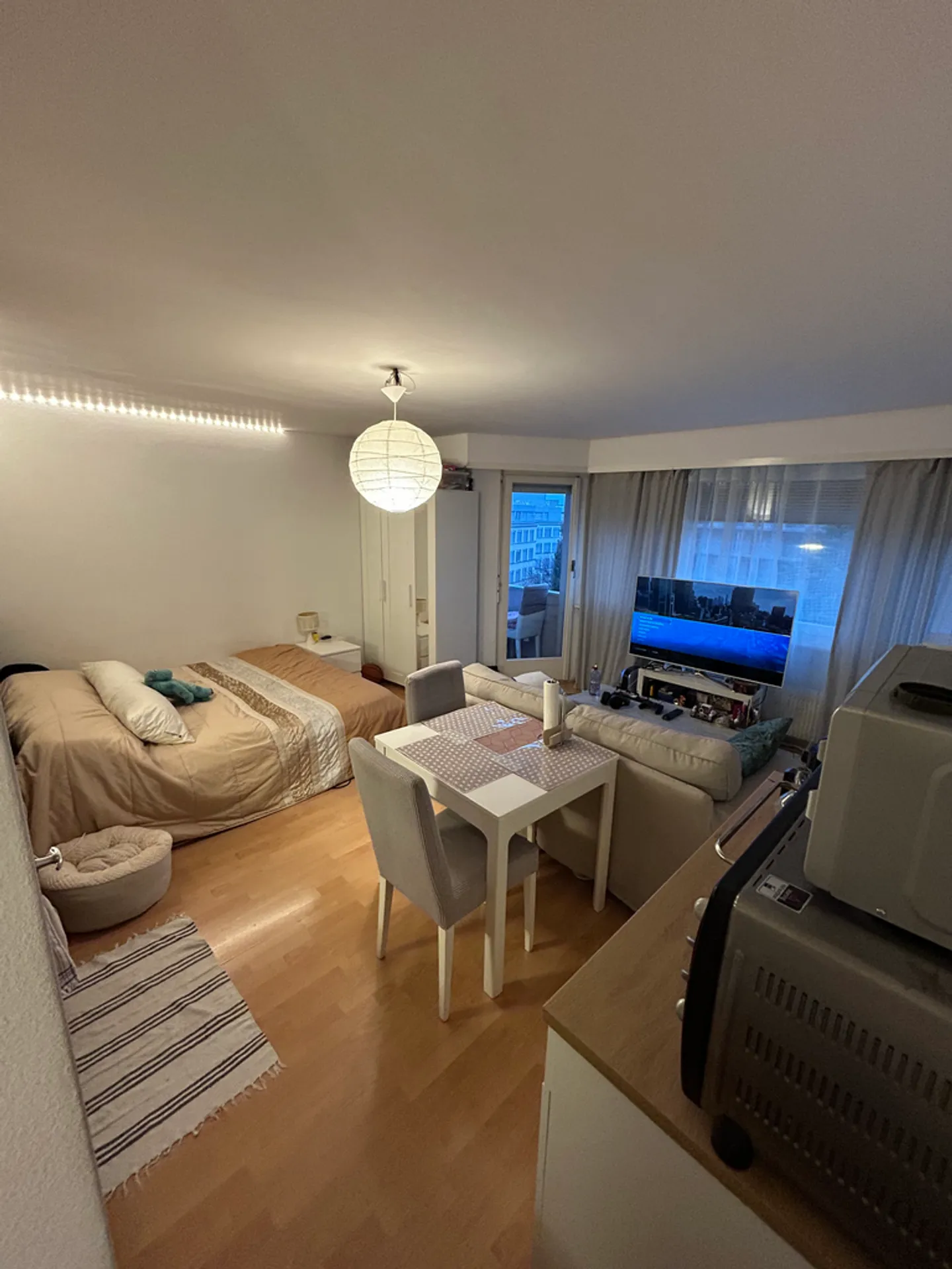 1-room apartment - Photo 1 of 5