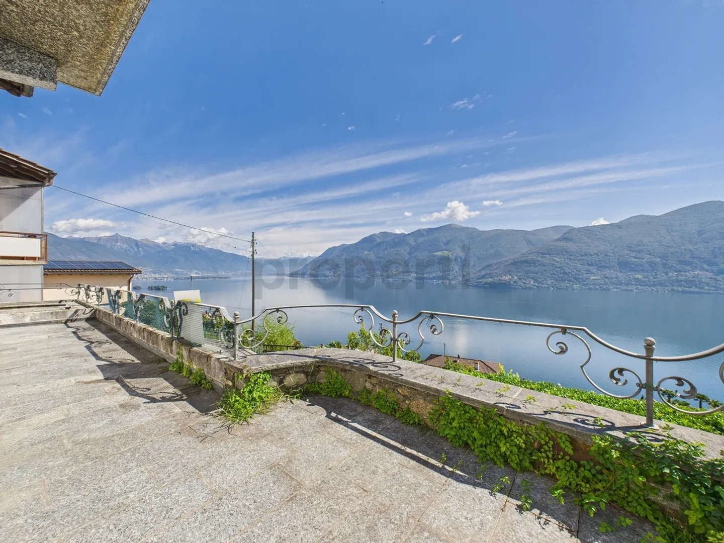 Maison individuelle confortable avec vue imprenable sur le lac Majeur à Brissago - Photo 1 sur 13
