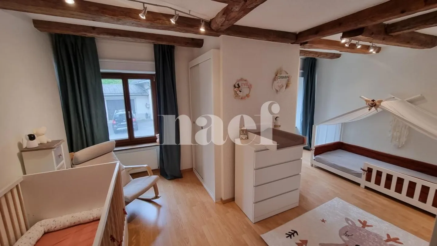 Spacious 7-room duplex - Photo 6 of 13
