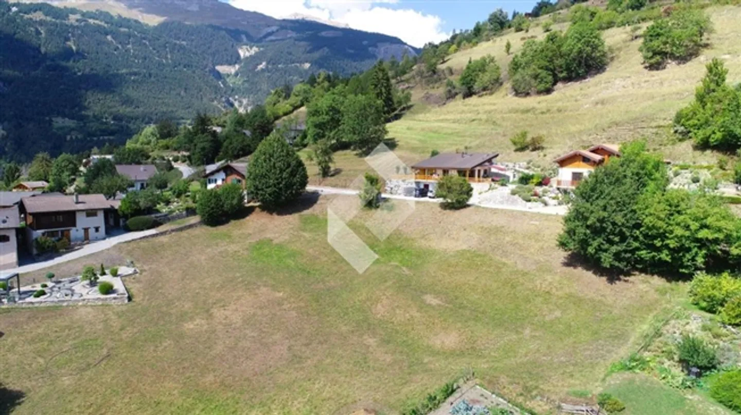 «Energieeffiziente, freistehende Villa» - Foto 8 von 13