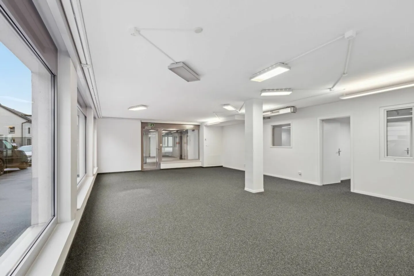 Il tuo nuovo locale commerciale in una posizione centrale privilegiata - Foto 1 di 9