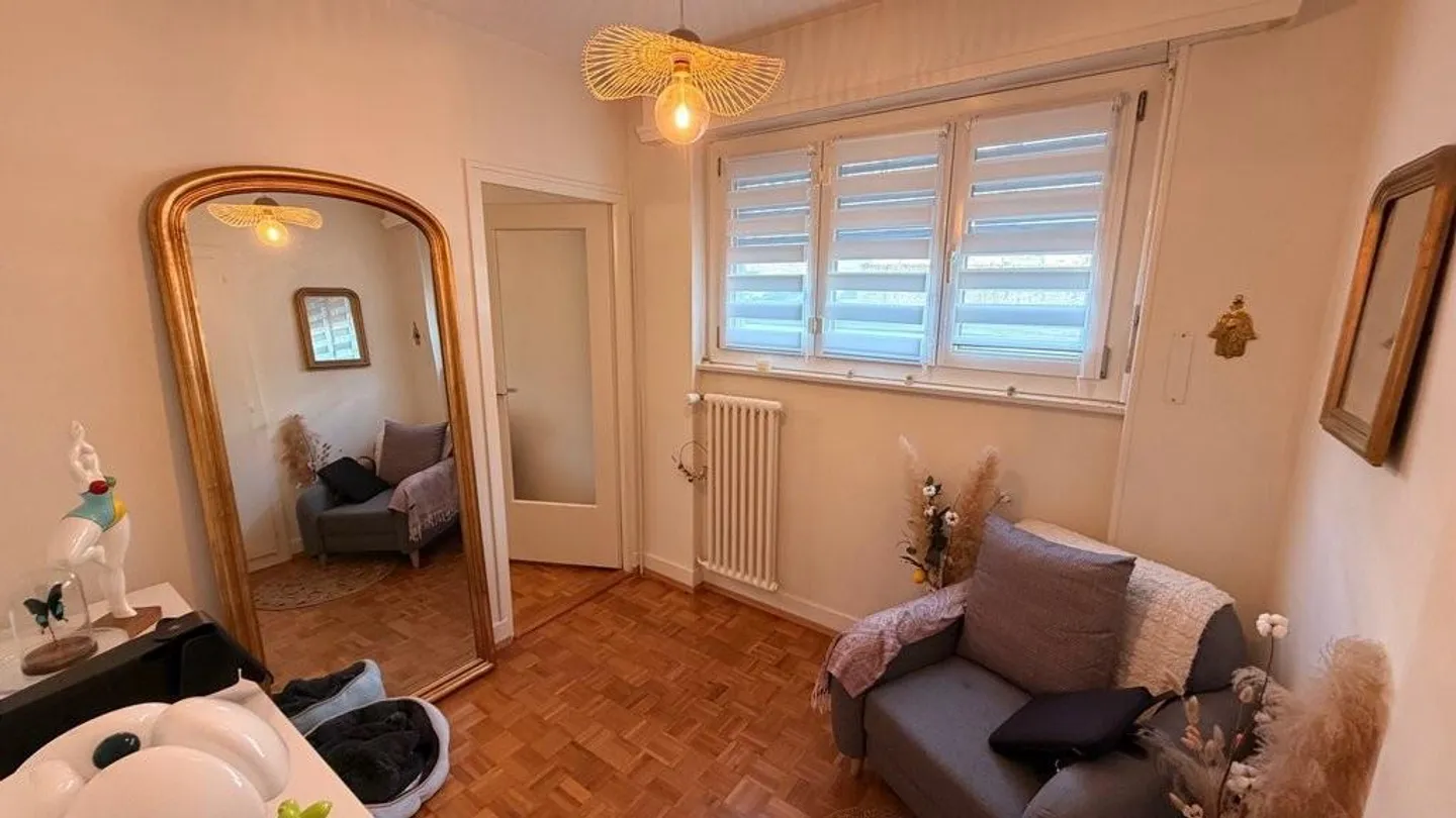 Bel appartamento di 2,5 stanze nel centro città - Foto 9 di 9