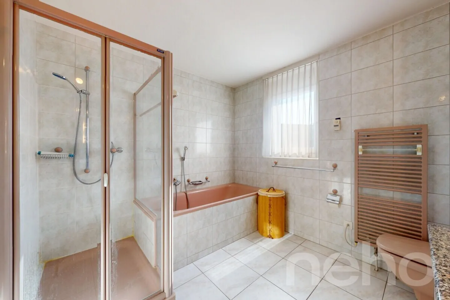 Comfort, luce e giardino privato? Splendido duplex a Morat - Foto 7 di 13